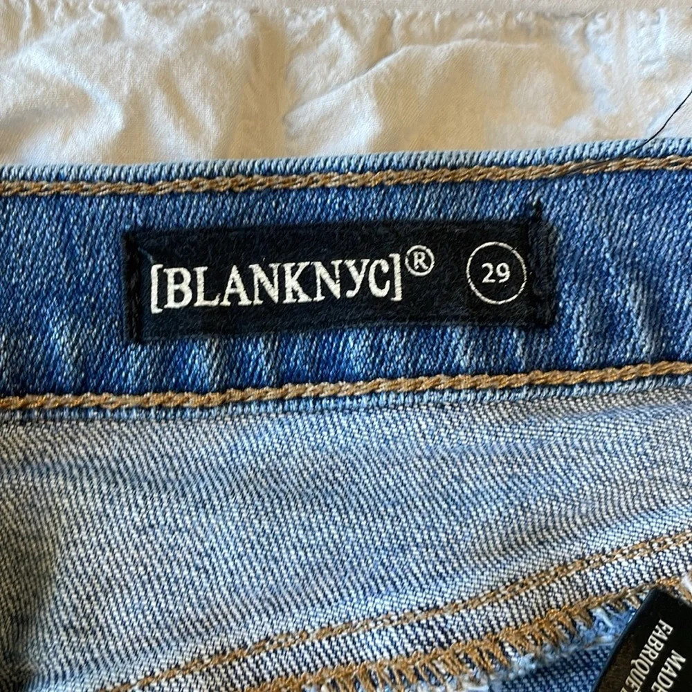 Blank NYC jean mini skirt with fringe size 29 - Picture 2 of 7